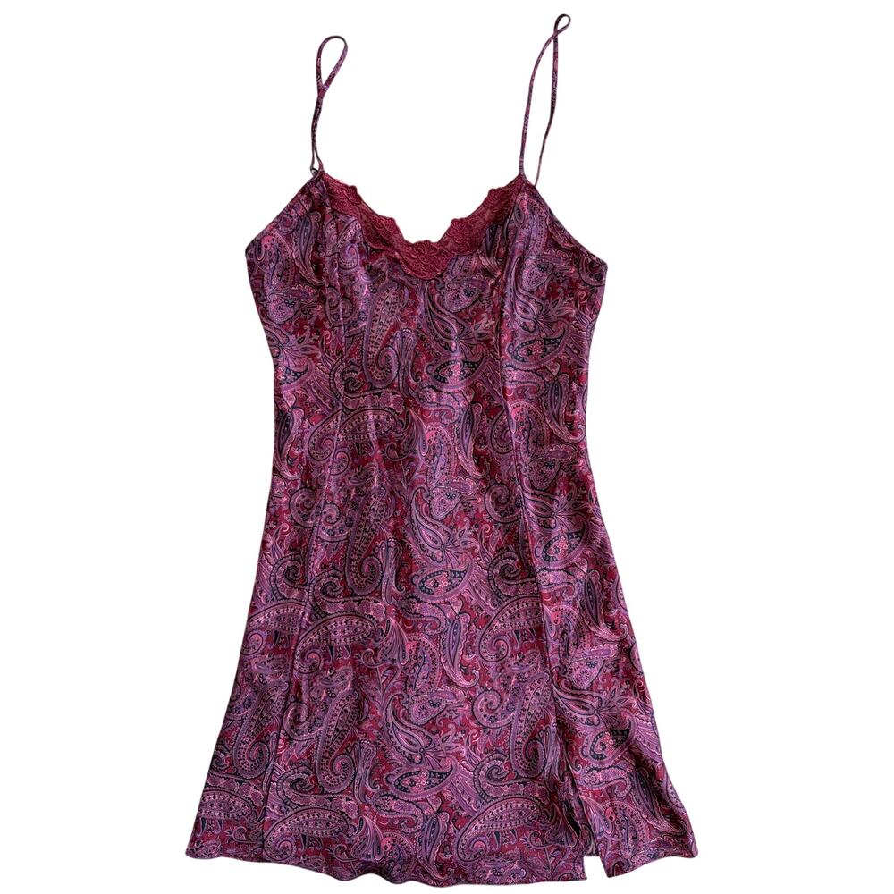 Vintage Y2K private luxuries paisley satin nightgown maroon lace trim small